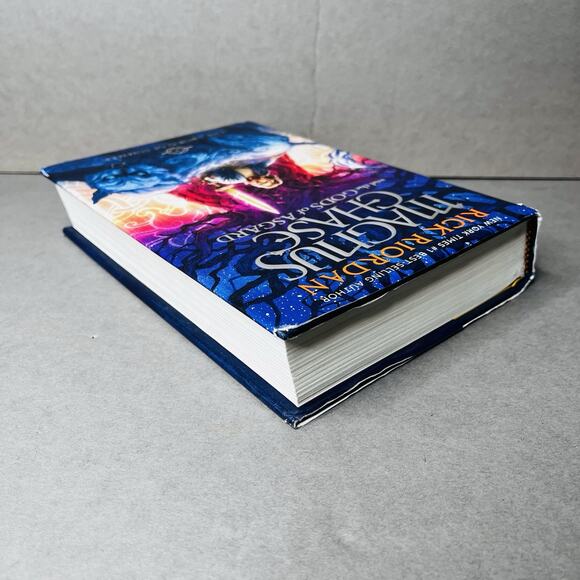Rick Riordan Magnus Chase & the Gods of Asgard, Book 1: Sword of Summer 2015 HC - Picture 11 of 11